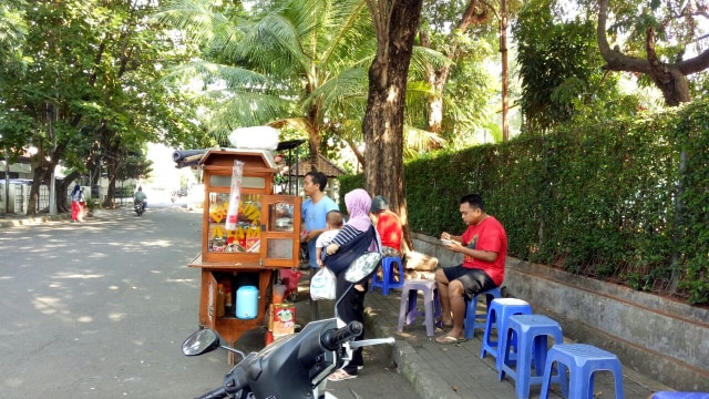 Hak Pejalan Kaki di Jakarta yang Terenggut (66354)