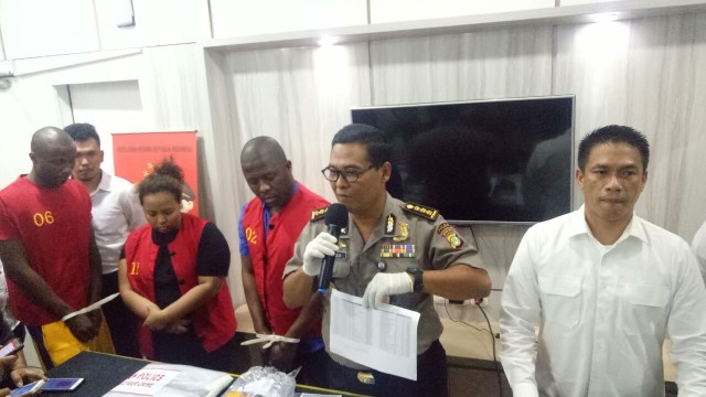 Pengungkapan kasus email palsu  (Foto: Aria Pradana/kumparan)