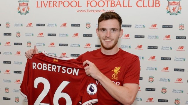 Robertson resmi berseragam Liverpool. (Foto: Liverpool)