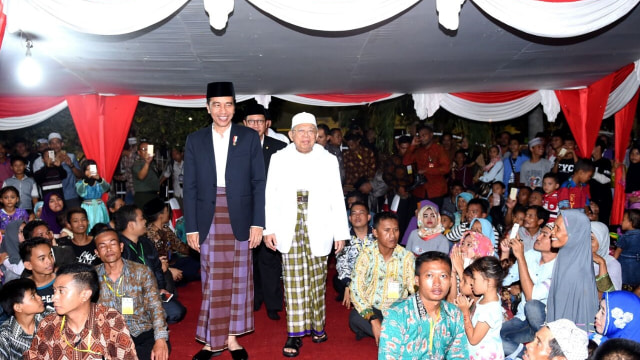 Jokowi di Pesantren An Nawawi Tanara, Banten (Foto: Biro Pers Setpres)