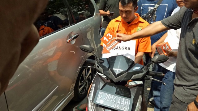 Rekonstruksi perampokan Davidson (Foto: Ferio Pristiawan/kumparan)