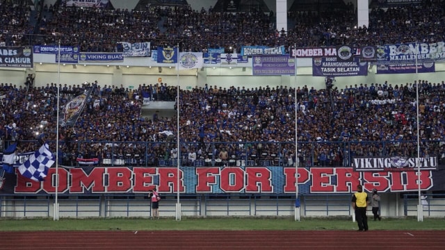 Penonton pertandingan Persija vs Persib (Foto: Aditia Noviansyah/kumparan)