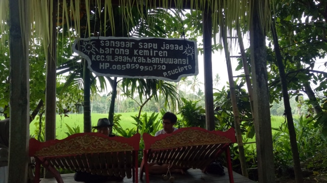 Kegiatan Suku Osing di Desa Kemiren, Banyuwangi. (Foto: Akbar Ramadhan/kumparan)