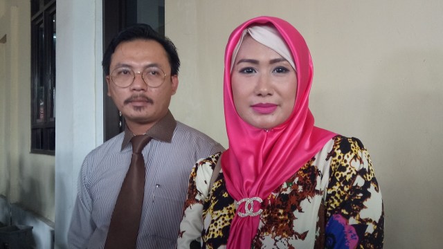 Istri Donny Kesuma di Pengadilan Bekasi  (Foto: Yurika Kencana/kumparan)