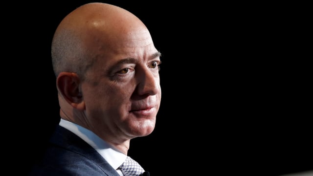 Pendiri Amazon, Jeff Bezos. Foto: Reuters/Joshua Roberts