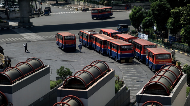 Angkutan Metromini di Ibu Kota. (Foto: Aditia Noviansyah/kumparan)
