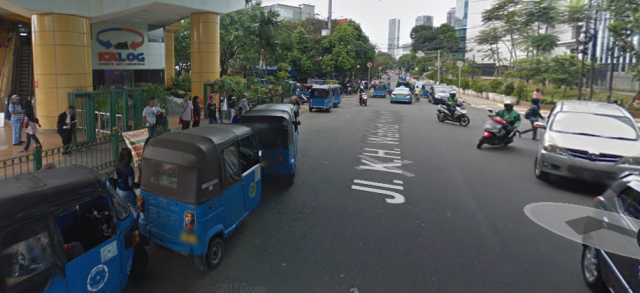 Janjian di Stasiun Gondangdia (Foto: Google Street View)