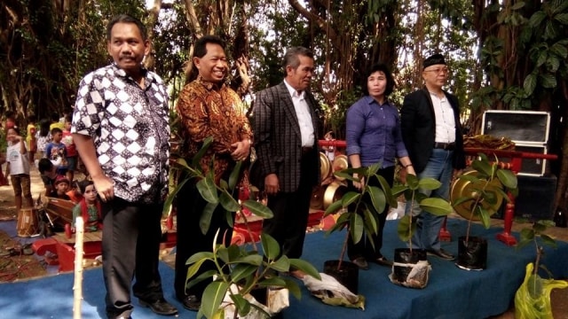 Eko-religi ruwatan mata air di Jepara (Foto: Dok. Yayasan Kartini Indonesia)