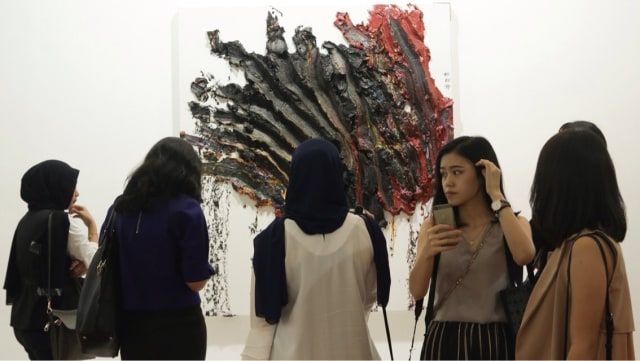 Art Jakarta 2017 (Foto: Fanny Kusumawardhani/kumparan)