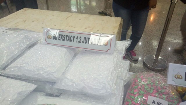 Rilis ekstasi 1,2 jt butir di Rupatama Mabes Polri