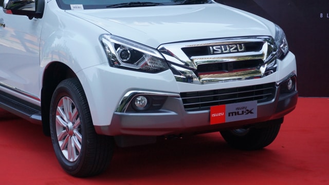 New Isuzu Mu-X. (Foto: Gesit Prayogi/kumparan)