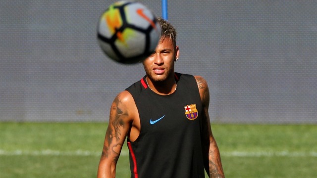 Neymar memilih move on dari MSN. (Foto: Mike Segar/Reuters)
