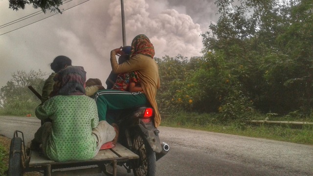 Erupsi Gunung Sinabung (Foto: Antara/Maz Yons)