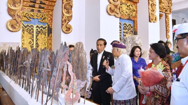 Jokowi di Museum Gunarsa, Denpasar, Bali (Foto: Dok. Biro Pers Setpres)