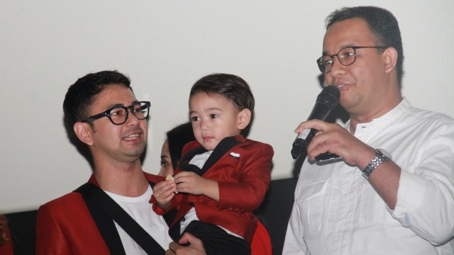Anies Baswedan, Raffi Ahmad dan Rafathar. (Foto: Munady)