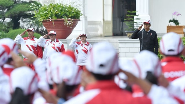 Joko Widodo Bersama Kontingen RI untuk Sea Games (Foto: Dok. Biro Pers Setpres)