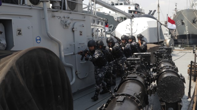 Demo Satuan Kapal Perang Koarmabar (Foto: Fanny Kusumawardhani/kumparan)