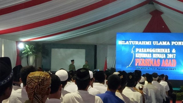 Jokowi di Pesantren Minhaajurrosyidiin. (Foto: Nicha Muslimawati/kumparan)