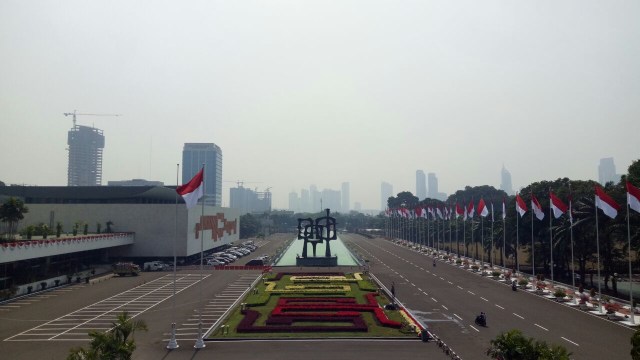 DPR bersolek jelang pidato kenegaraan 17 Agustus (Foto: Ferio Pristiawan/kumparan)