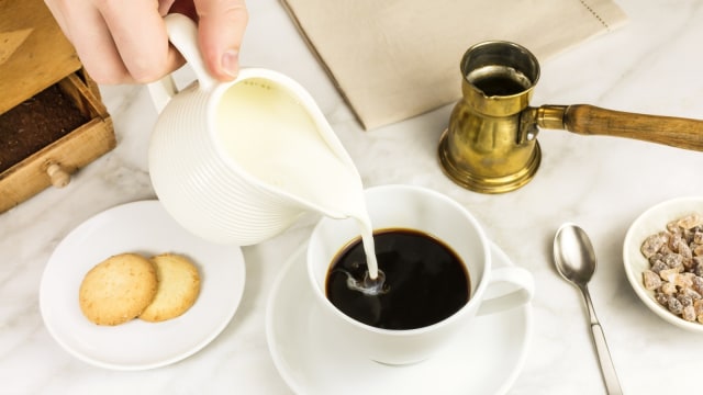 Kopi dengan krimer Foto: Thinkstock