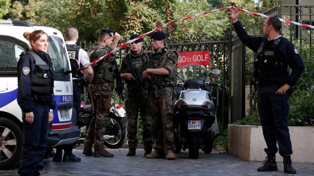 Enam tentara luka parah akibat serangan ini (Foto: REUTERS/Benoit Tessier)