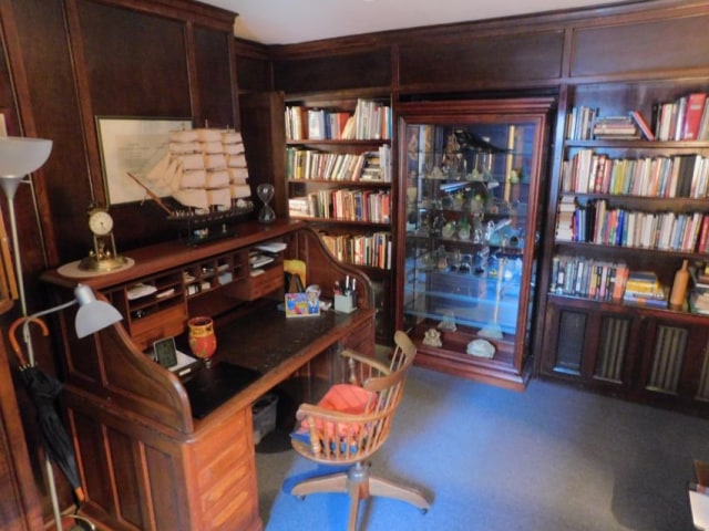 Perpustakaan di rumah Donald Trump (Foto: Dok. Paramount Realty USA)