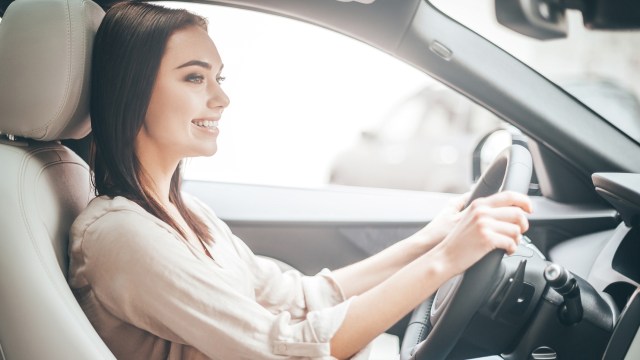 Menyetir mobil sebagai penangkal pikun (Foto: Thinkstock)