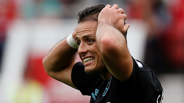 Chicharito melempem di Old Trafford. Foto: Reuters/Andrew Yates