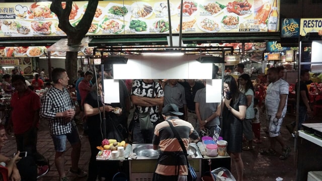 Pedagang makanan di Bukit Bintang, Kuala Lumpur (Foto: Aditia Noviansyah/kumparan)