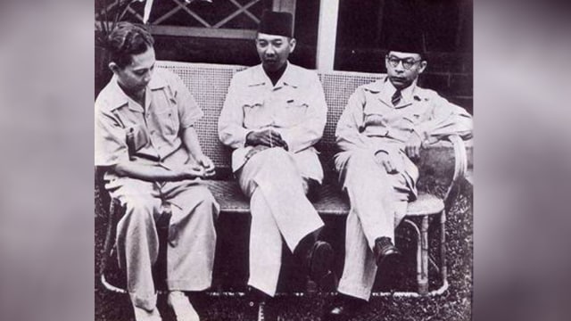 Sjahrir, Sukarno, dan Hatta  (Foto: Dok. Kemdikbud)