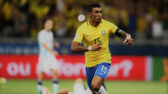 Paulinho bersama Timnas Brasil. (Foto: Instagram/CBF)