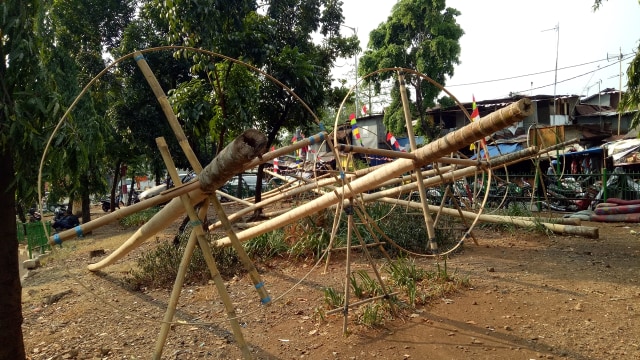 Penjualan pohon pinang di Manggarai (Foto: Iqra Ardini/kumparan)