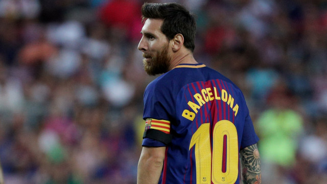 Messi hanya sendirian di lini depan Barcelona. (Foto: REUTERS/Sergio Perez)
