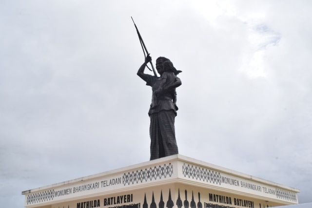 Shaloom Suku Tanimbar (1)