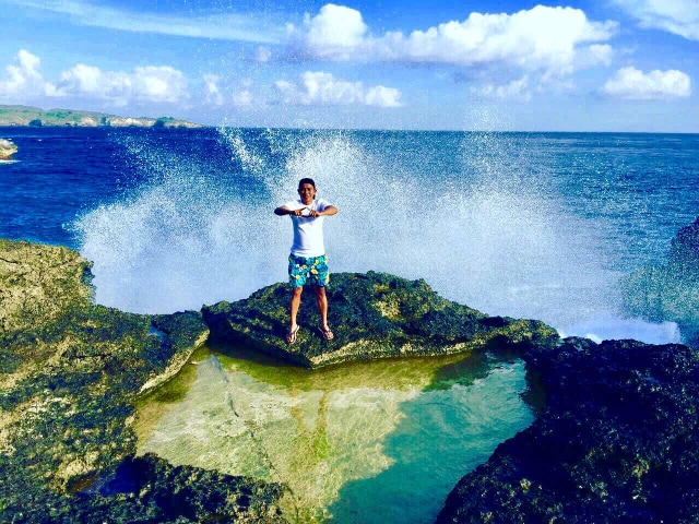 Nusa Ceningan & Tawaran Maut Cliff Jumping Di Blue Lagoon