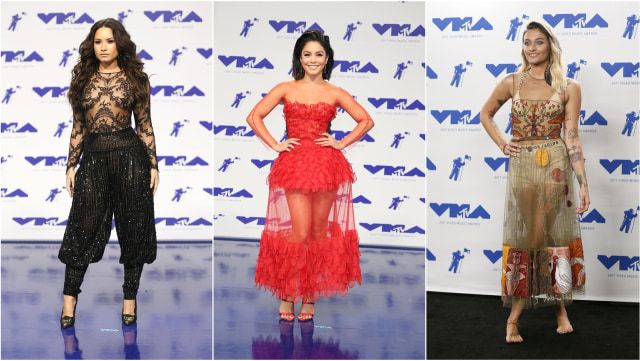 Dress Transparan MTV VMA (Foto: REUTERS/Danny Moloshok)