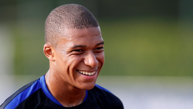 Kylian Mbappe di Clairefontaine. (Foto: Reuters/Gonzalo Fuentes)