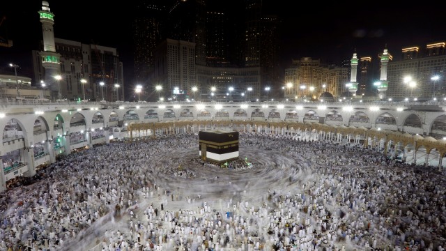 Ibadah haji di Masjidil Haram Mekah (Foto: REUTERS/Suhaib Salem)