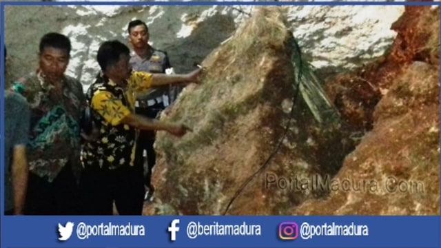 Ibu Paruh Baya Tewas Mengenaskan Tertimhun Bongkahan Batu Gunung (1)