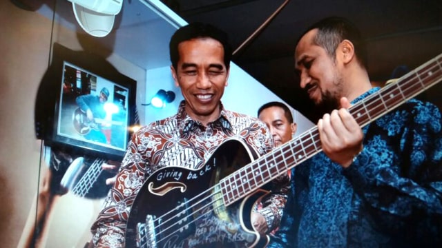 Gitar yang dilaporkan Jokowi ke KPK (Foto: Dok. Direktorat Gratifikasi KPK)