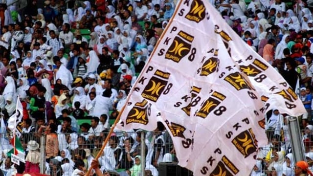 Bendera PKS (Foto: pks-sidoarjo.org)