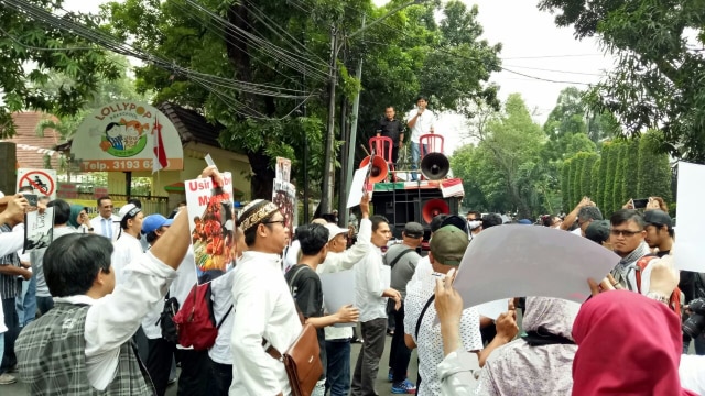 Demo di depan Kedubes Myanmar (Foto: Nadia Riso/kumparan)