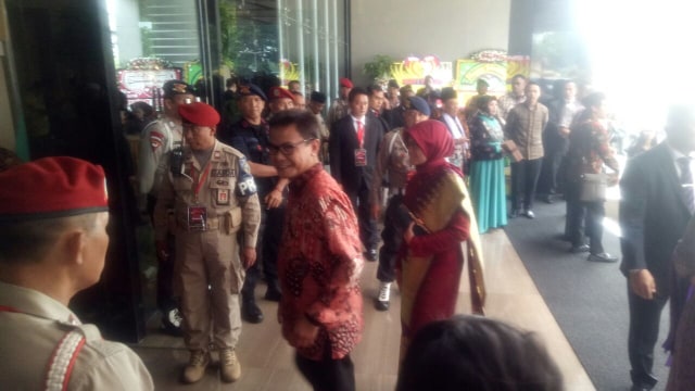 Johan Budi di pernikahan Nindya dan Vino (Foto: Johanes Hutabarat/kumparan)