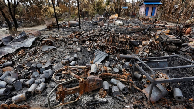 Bekas pembakaran rumah etnis Rohingya di Myanmar (Foto: Soe Zeya Tun/Reuters)