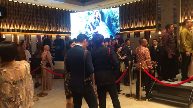Pernikahan Raisa Hamish