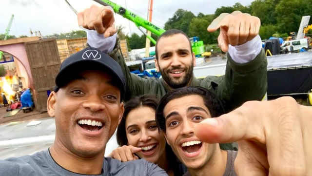 Will Smith dan para pemain film 'Aladdin' (Foto: Will Smith Official Facebook Page)