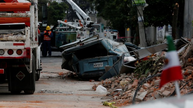 Dampak Gempa di Meksiko (Foto: Carlos Jasso/Reuters)