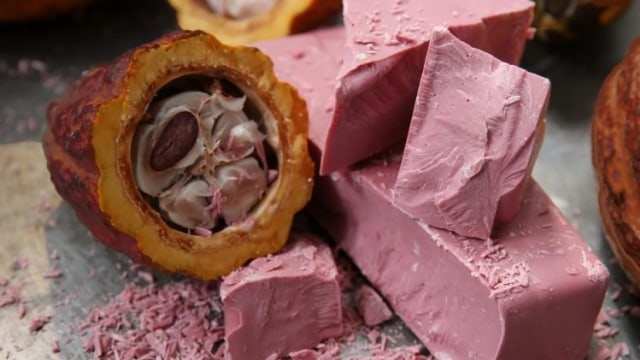 Perusahaan Cocoa di Swiss Berhasil Ciptakan Cokelat Berwarna Pink (79104)