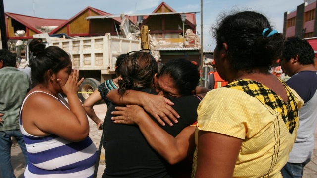 Korban gempa Meksiko (Foto: REUTERS/Jorge Luis Plata)