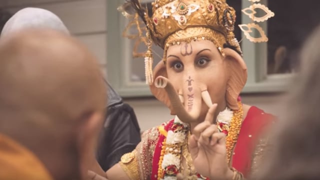 Iklan Dewa Ganesha Makan Daging Picu Kemarahan India Kumparan Com